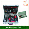 104 piece professional household hand tool set